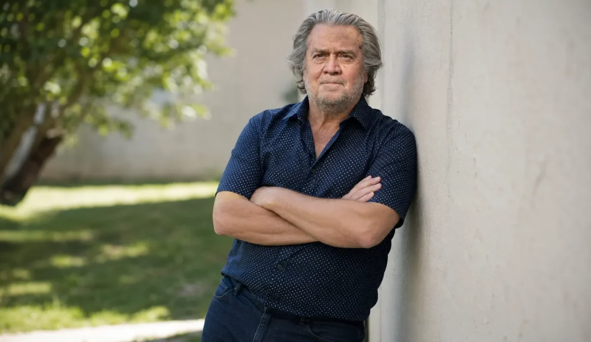 steve bannon net worth