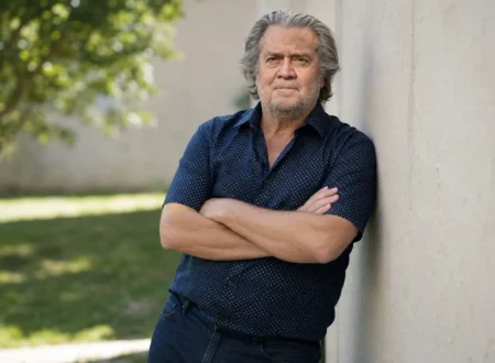 steve bannon net worth